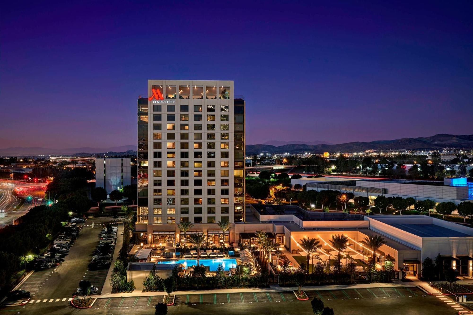 Marriott Irvine Spectrum Exterior photo